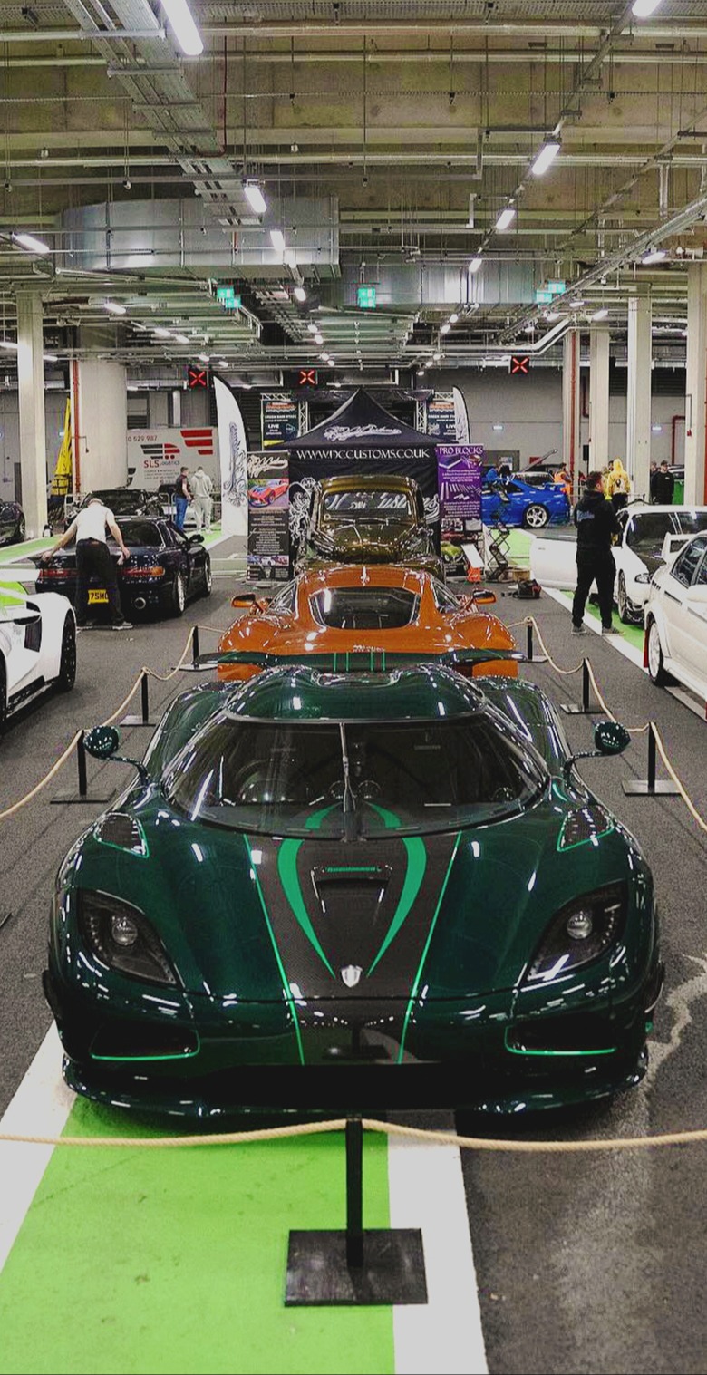 AUTOMOTIVE
CLUBS.