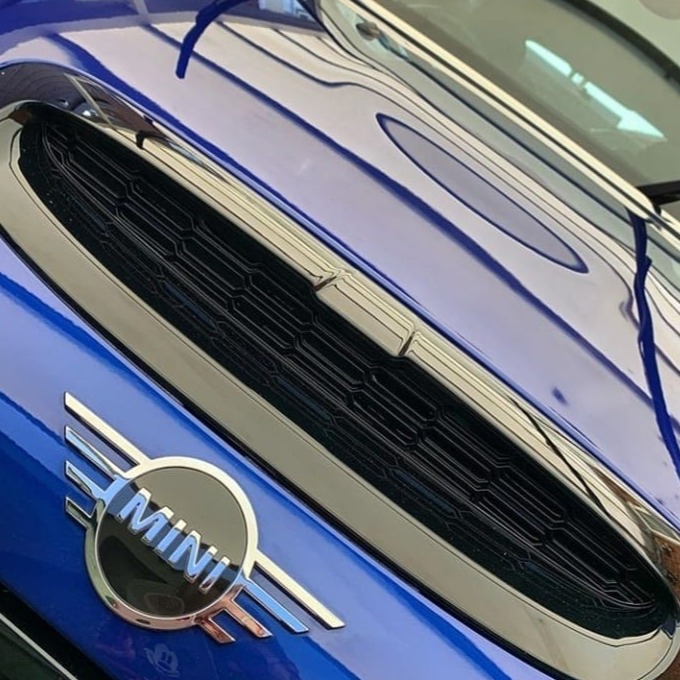 Grid Image 10