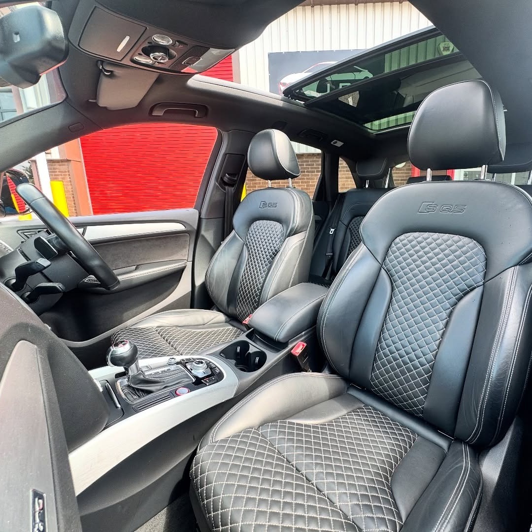 Grid Image 10