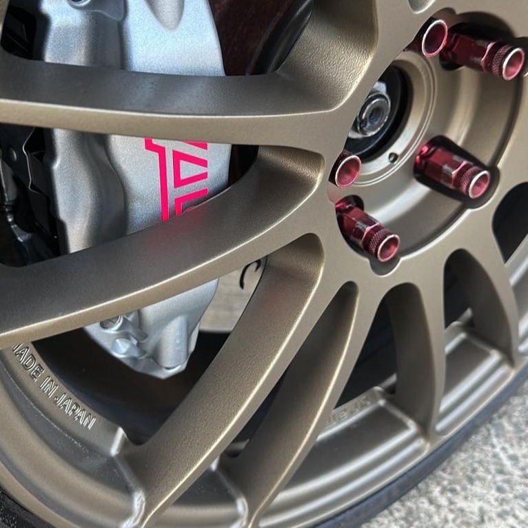 Grid Image 9